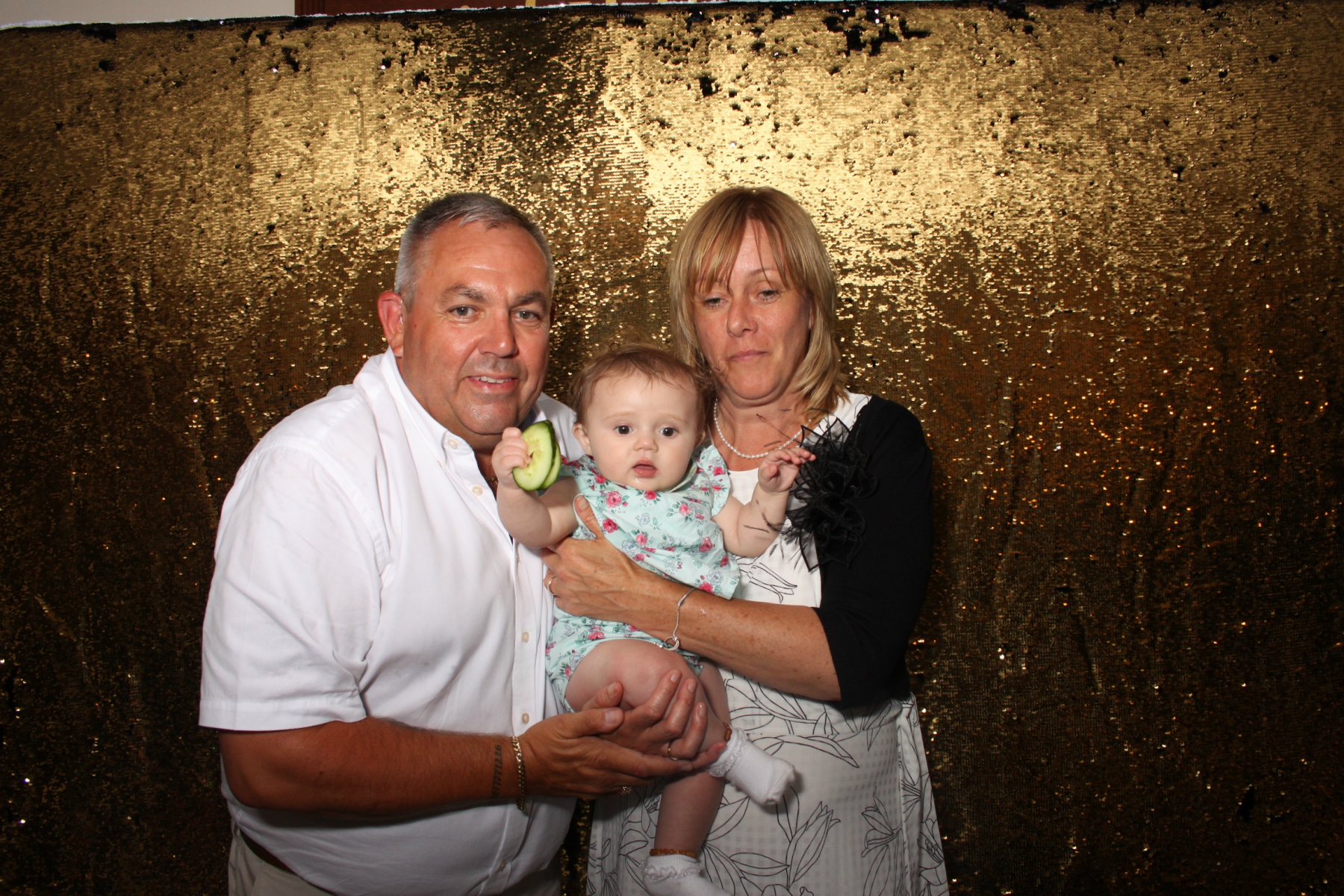 Jo & Rory 10/08/2019 | View more photos from the event at gallery.yourboothskent.co.uk/u/Your-Booths-Kent/Jo-Rory-10082019